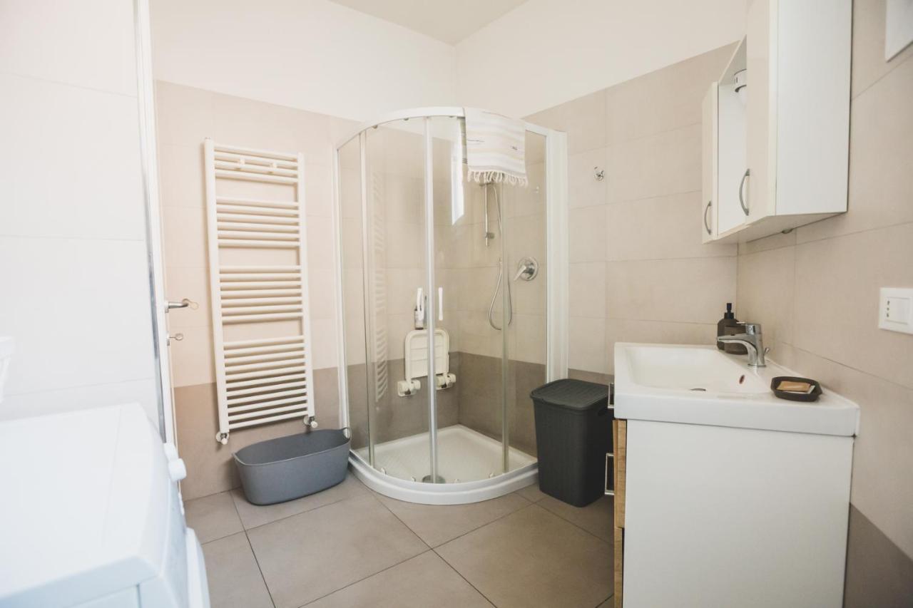 Grey House Pavia Con Box Privato Apartment Ngoại thất bức ảnh